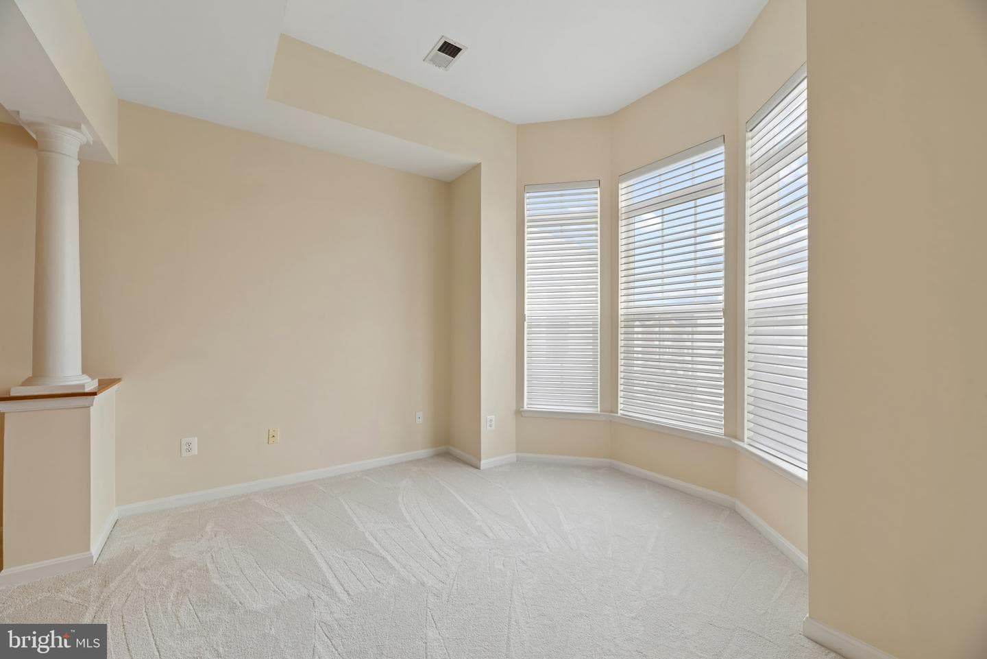 6155 Shadywood Road #401 photo 18