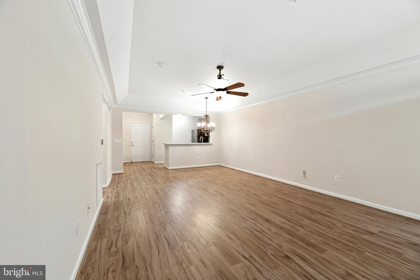 6155 Shadywood Road #401 photo 9