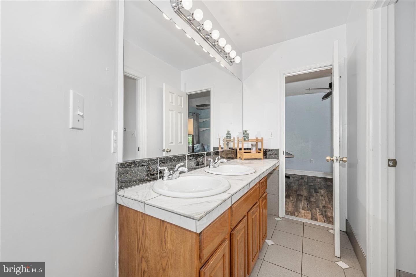18400 New Cut Road photo 46