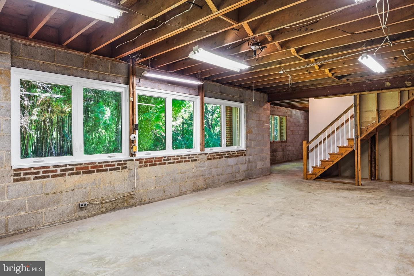 6281 Linkythorn Lane photo 70