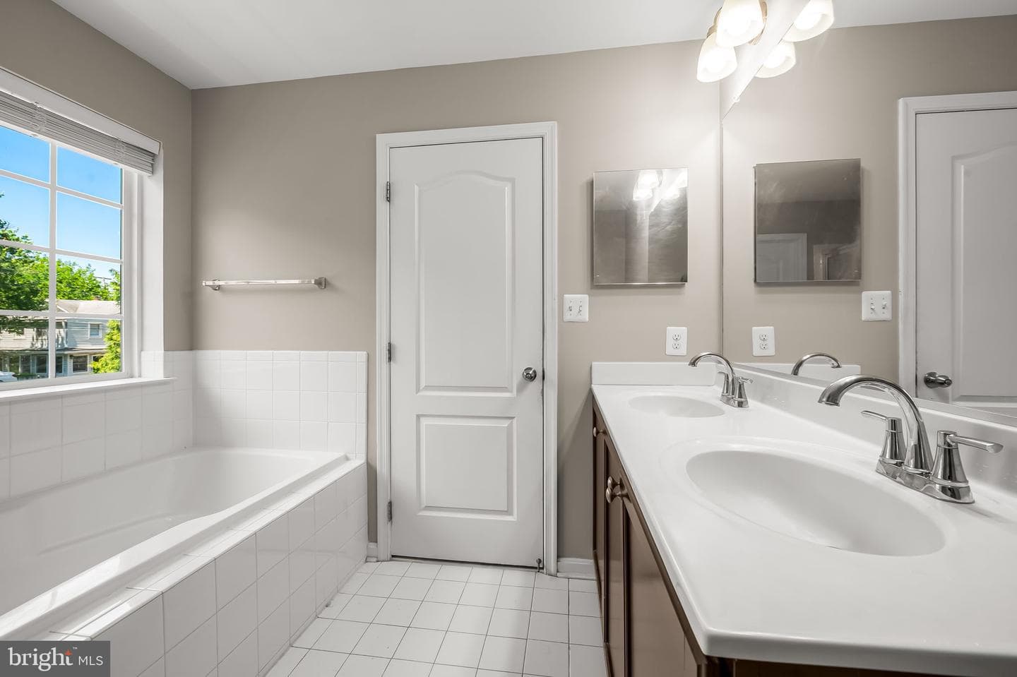 6008 Hanover Road photo 24