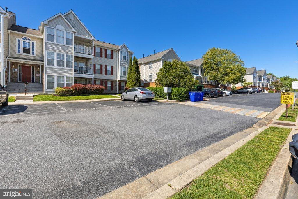 6205 Sandpiper Court #202 photo 2