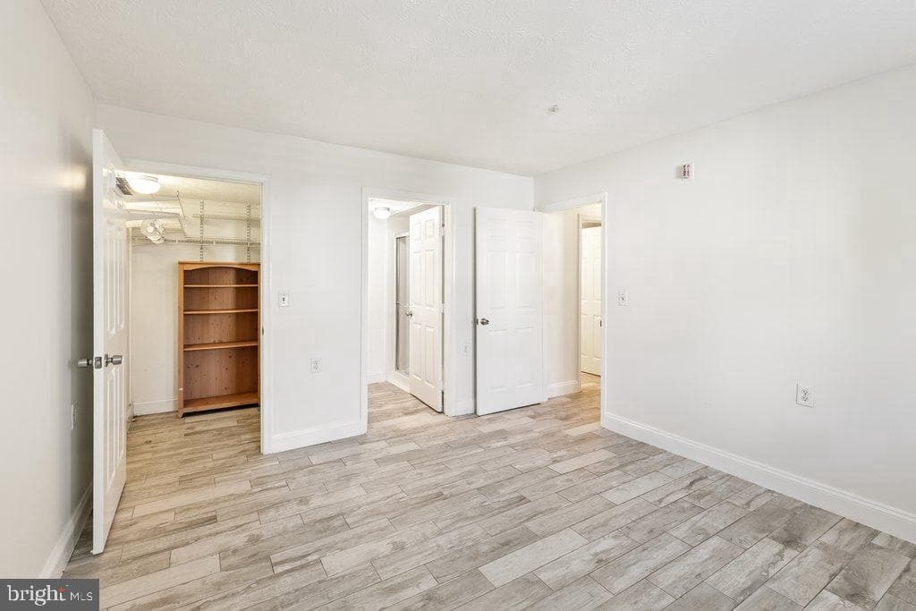 6205 Sandpiper Court #202 photo 24
