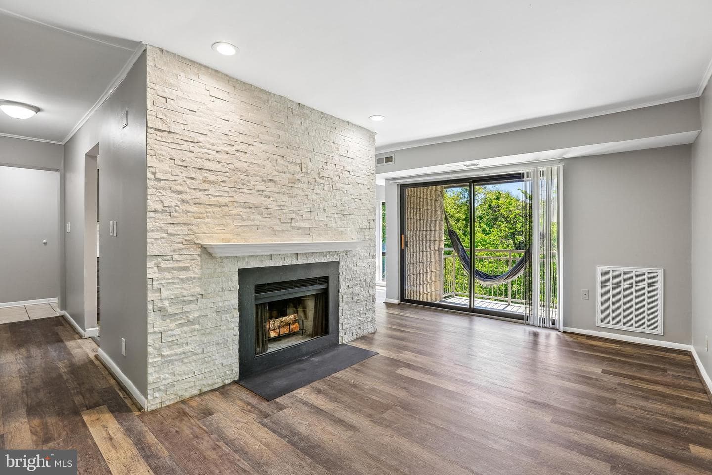 5917 Tamar Drive #11 Q23 photo 6