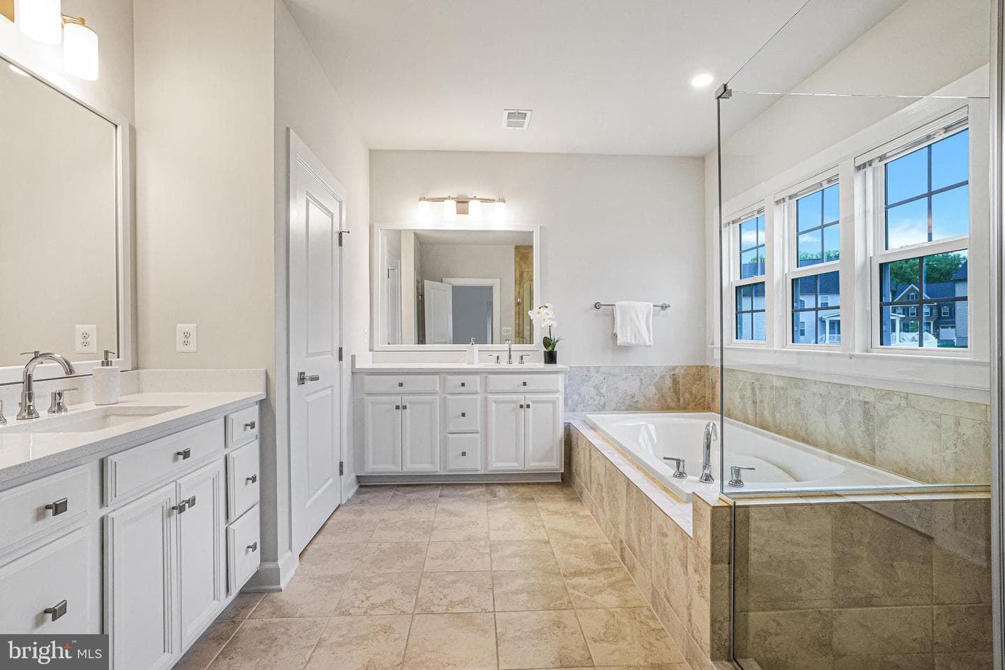 7949 Lawndale Circle photo 43