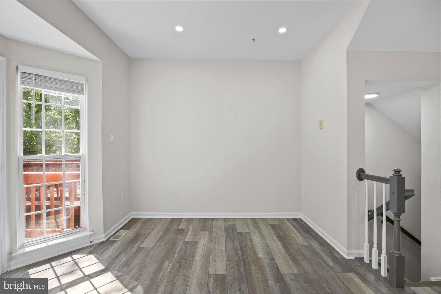 8880 Papillon Drive photo 23