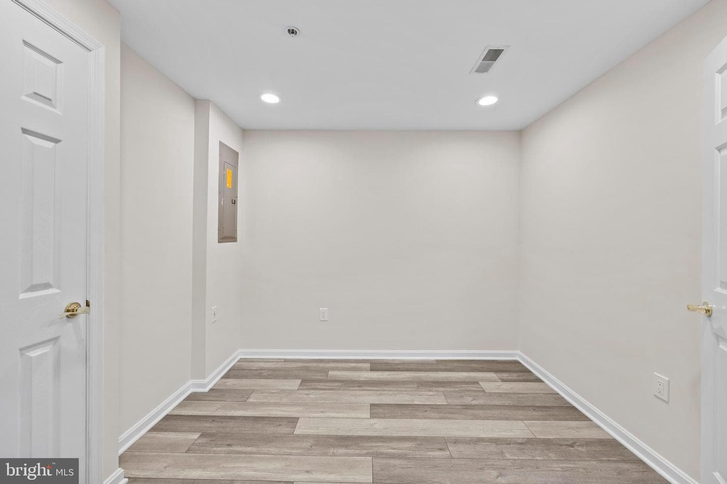 8880 Papillon Drive photo 58
