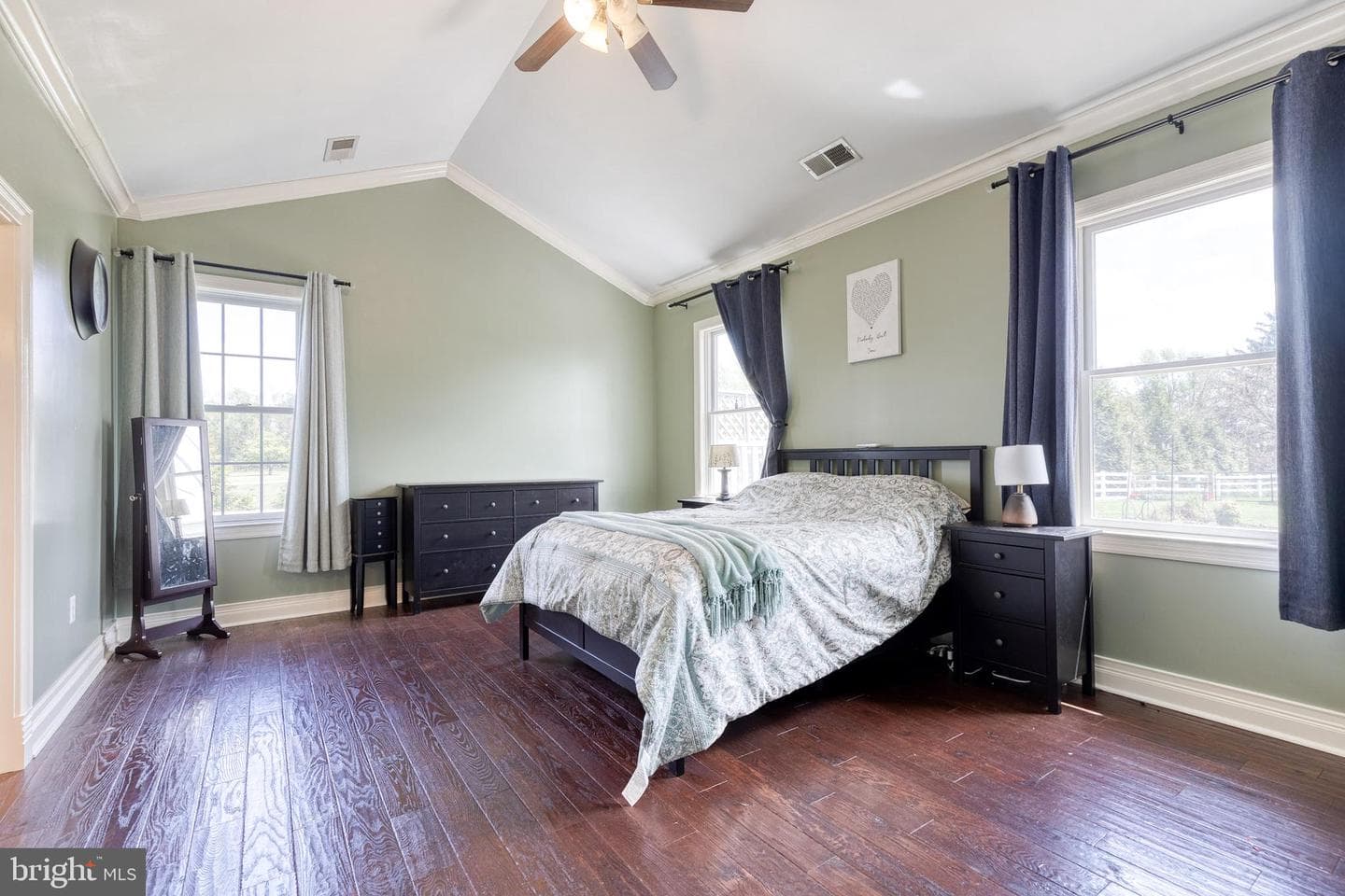 1097 Underwood Road photo 20