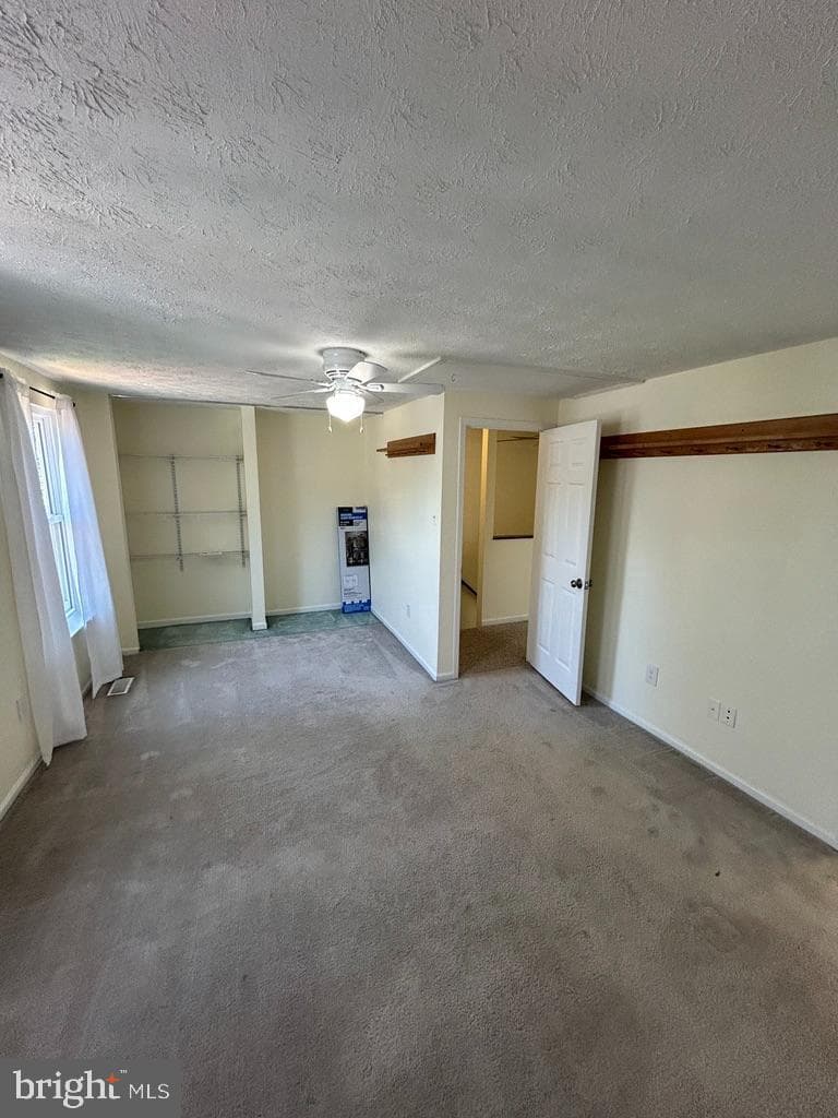 9560 Glen Oaks Lane photo 12