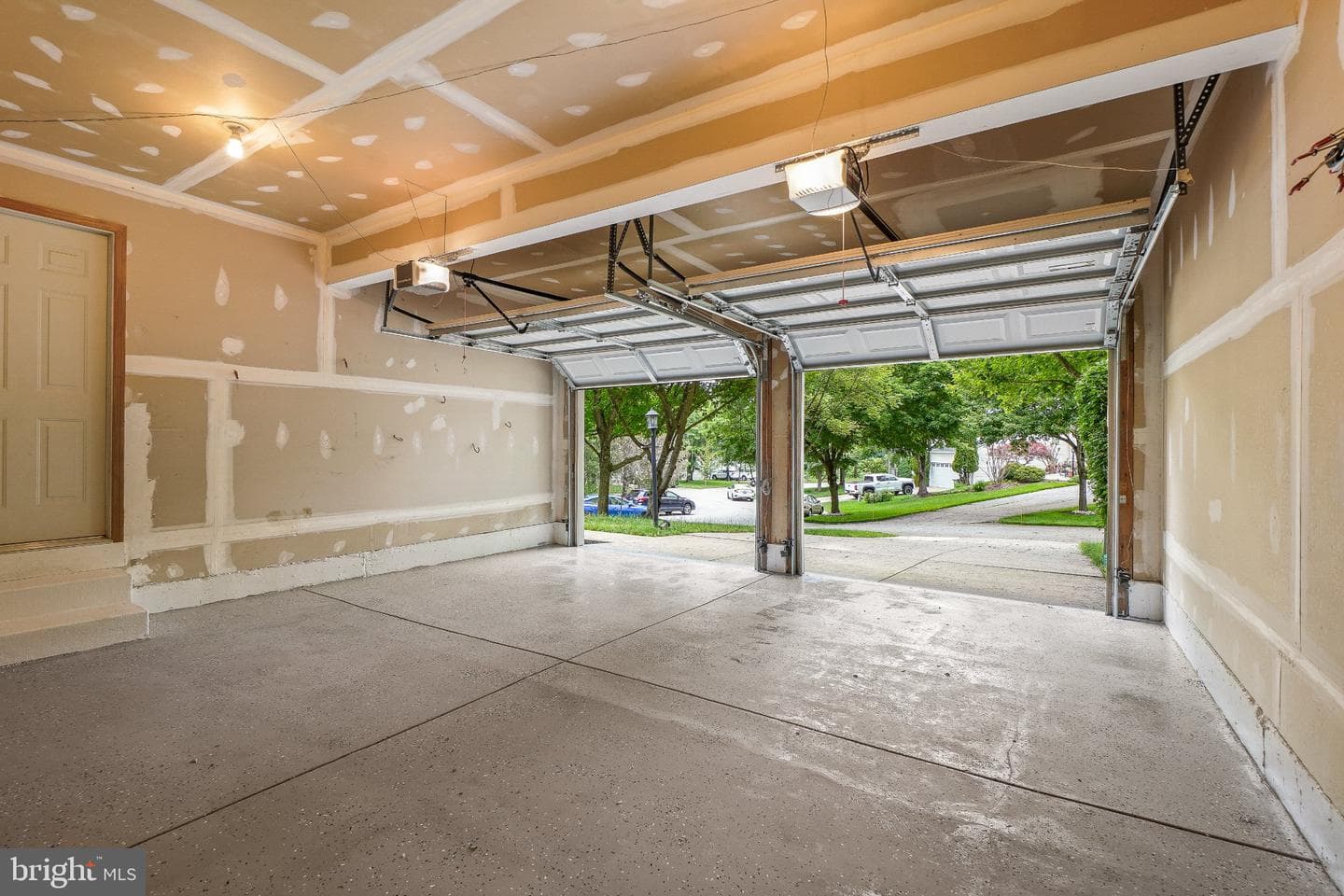 6217 Lilac Bush Lane photo 56