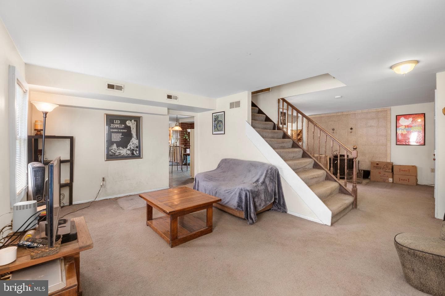15921 Frederick Road photo 17