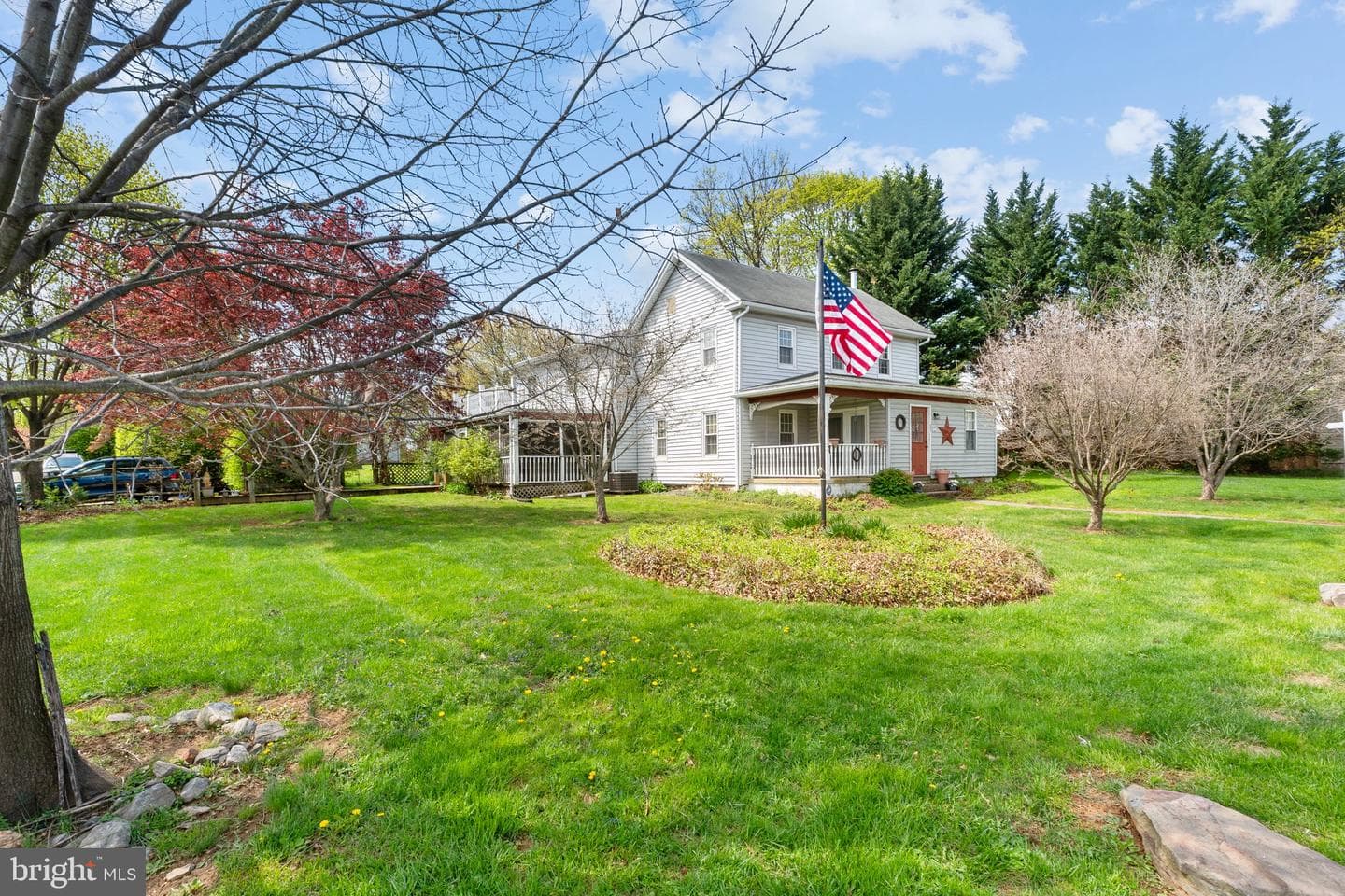 15921 Frederick Road photo 4