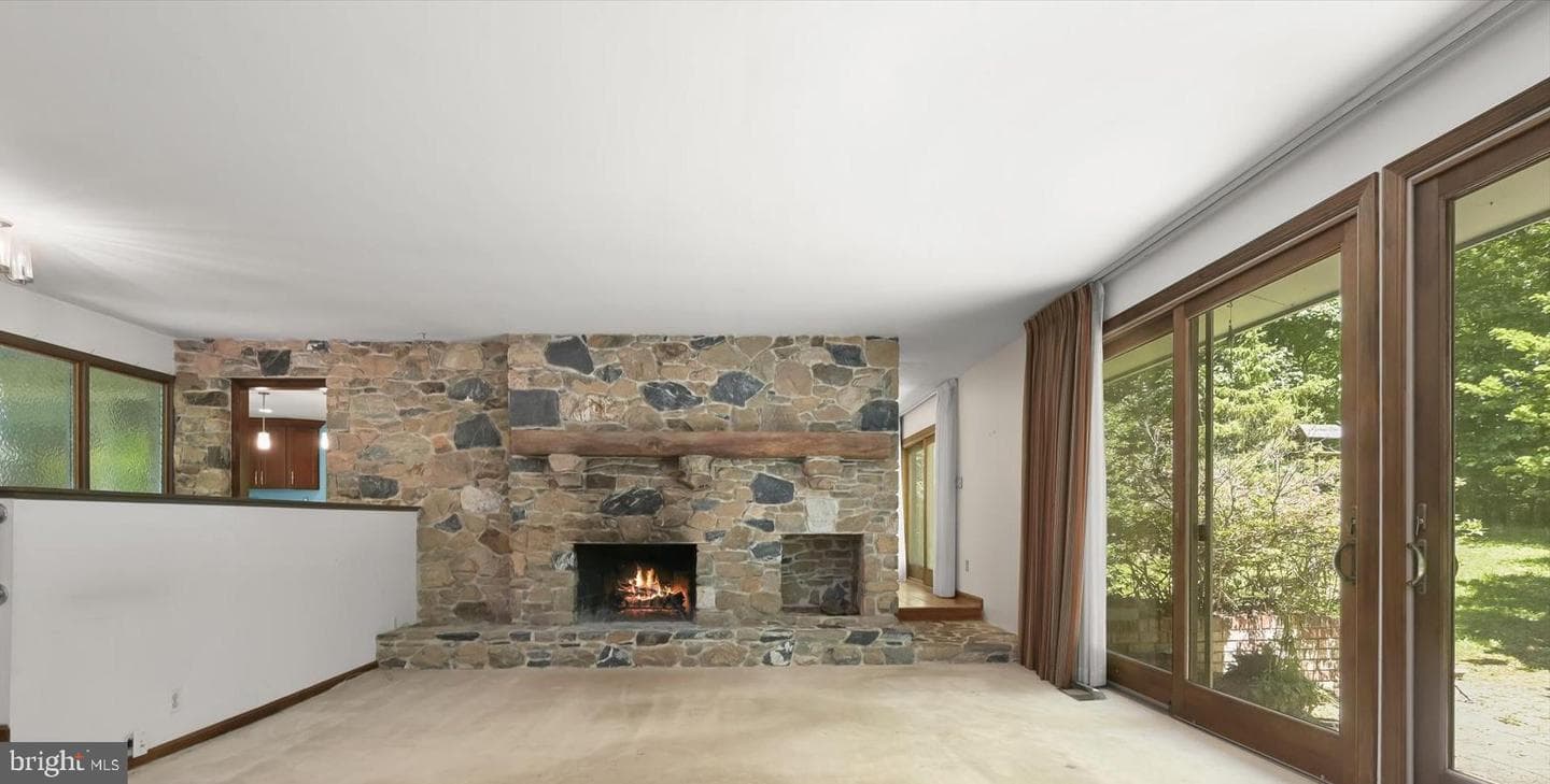 13922 Wayside Drive photo 12
