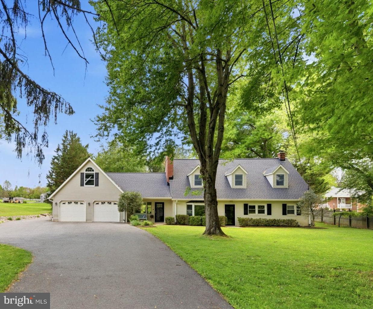 3920 Sharp Road photo 2
