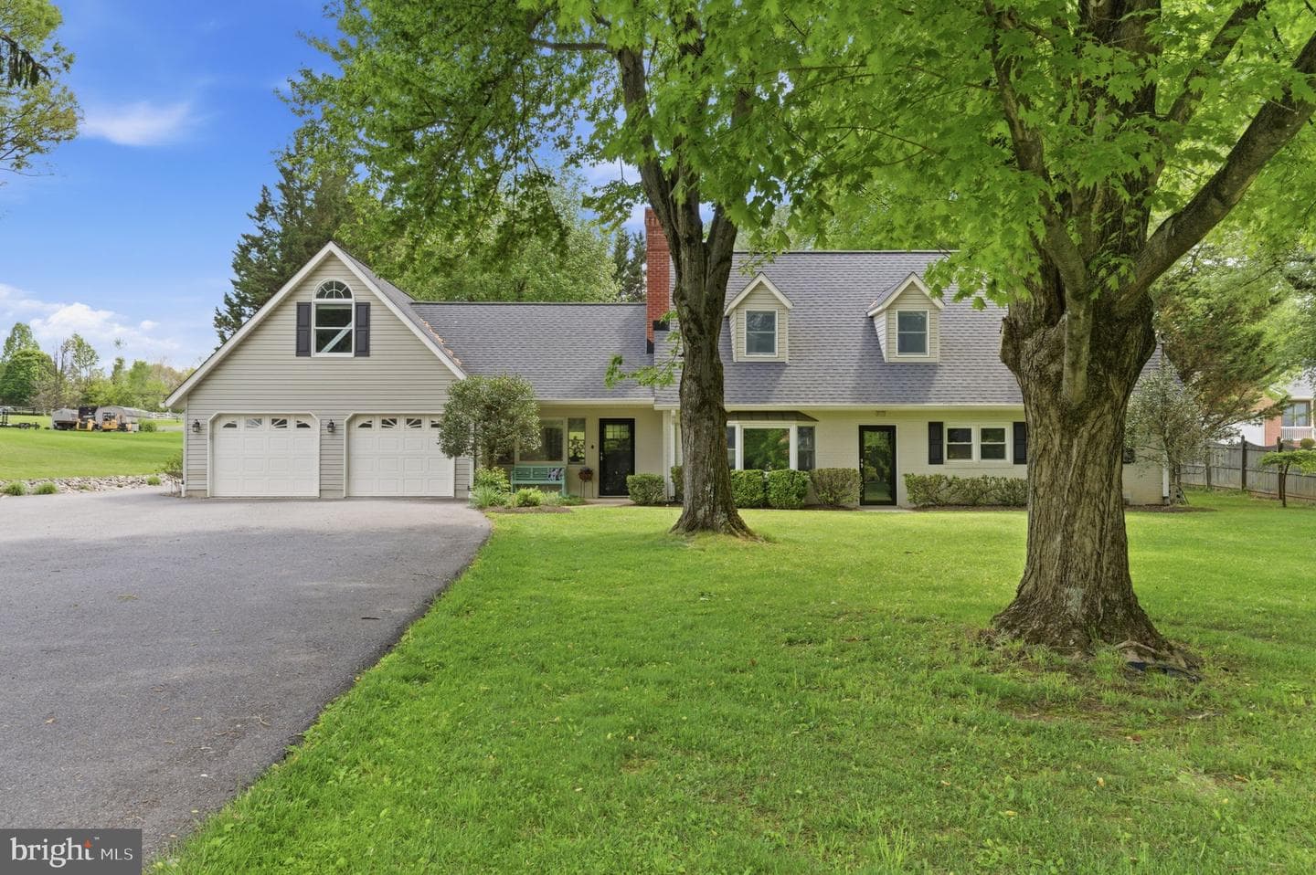 3920 Sharp Road photo 3