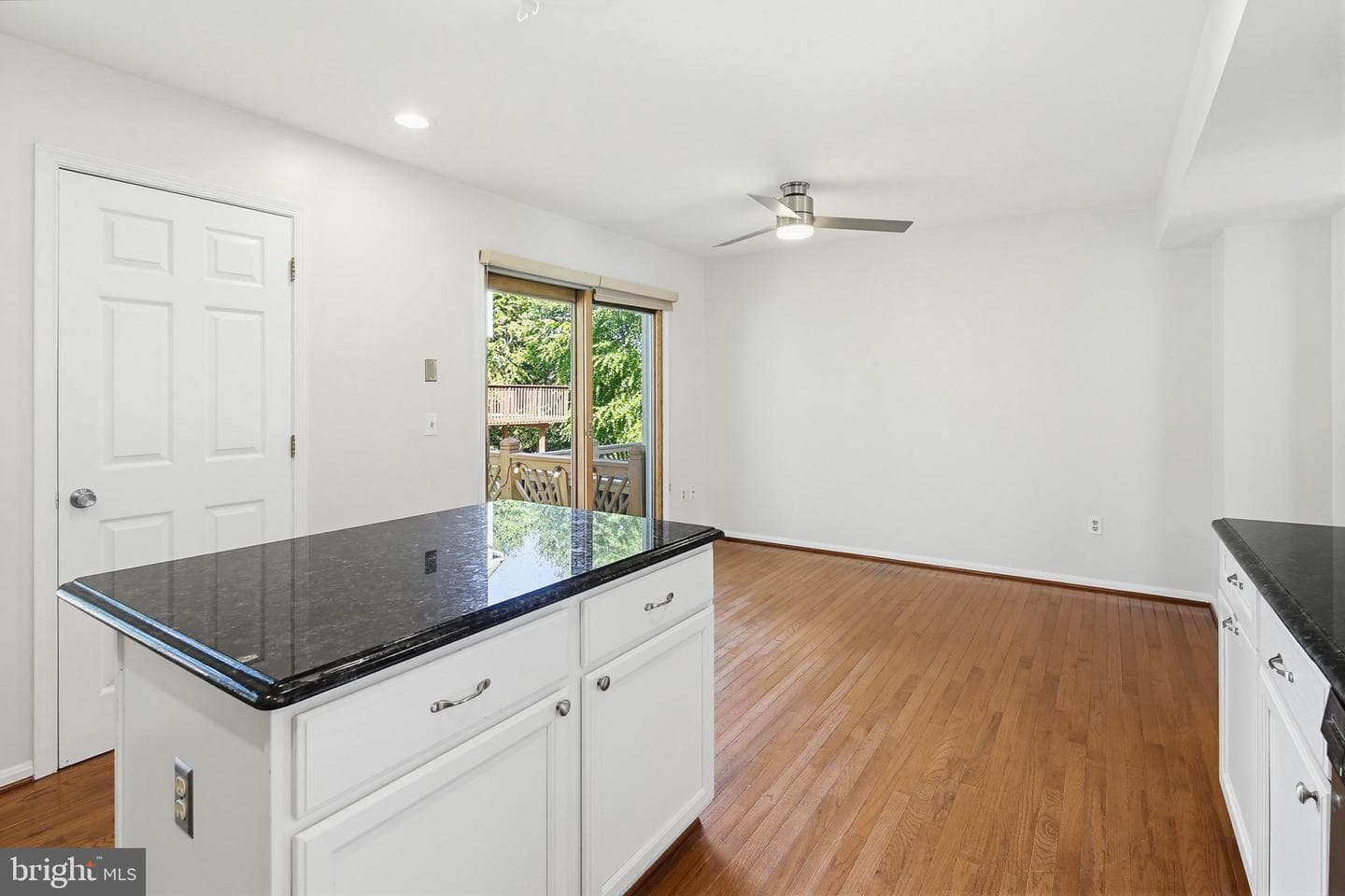 5353 Chase Lions Way photo 12