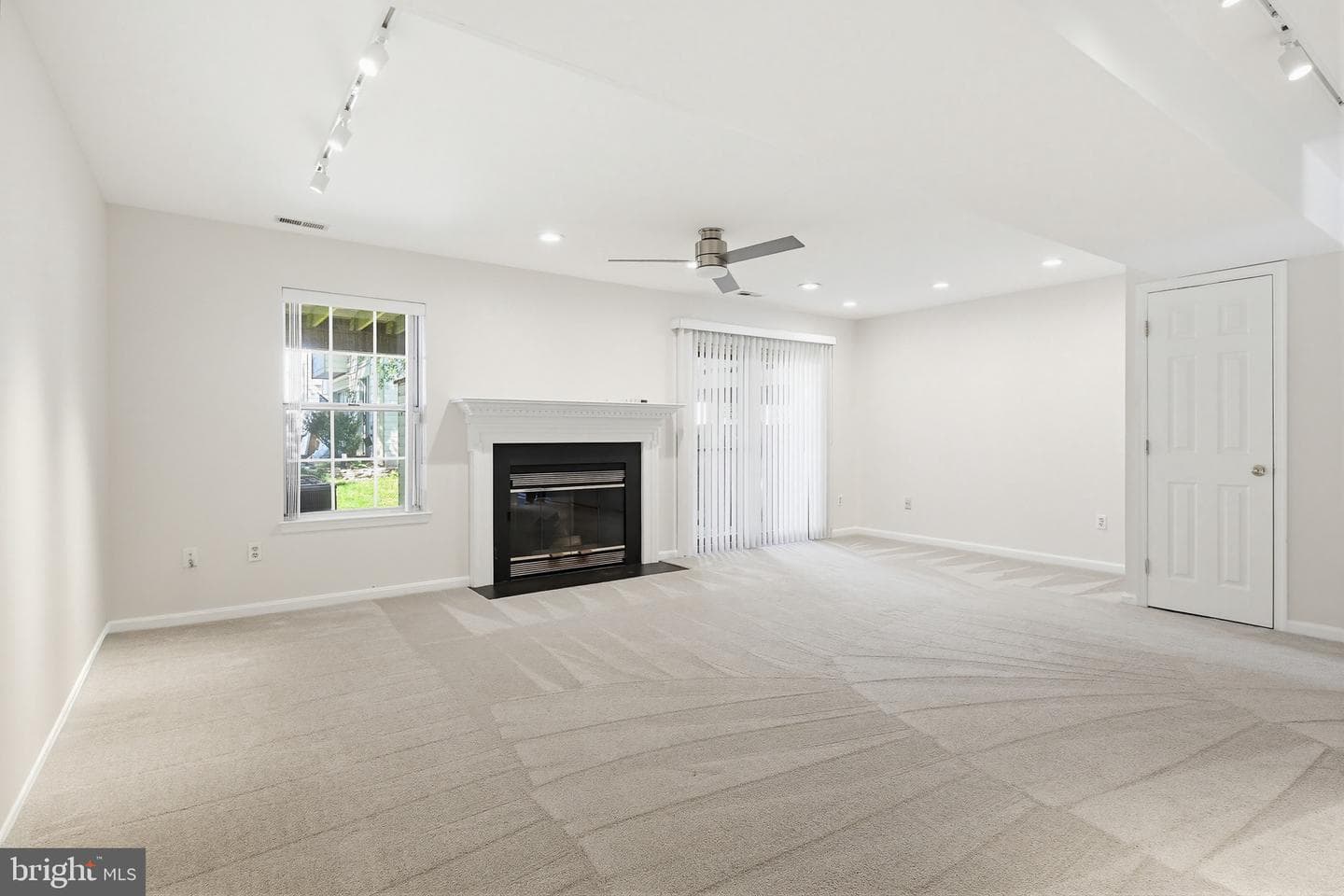 5353 Chase Lions Way photo 5