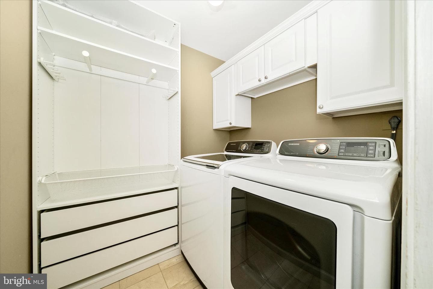 6667 Luster Drive photo 41