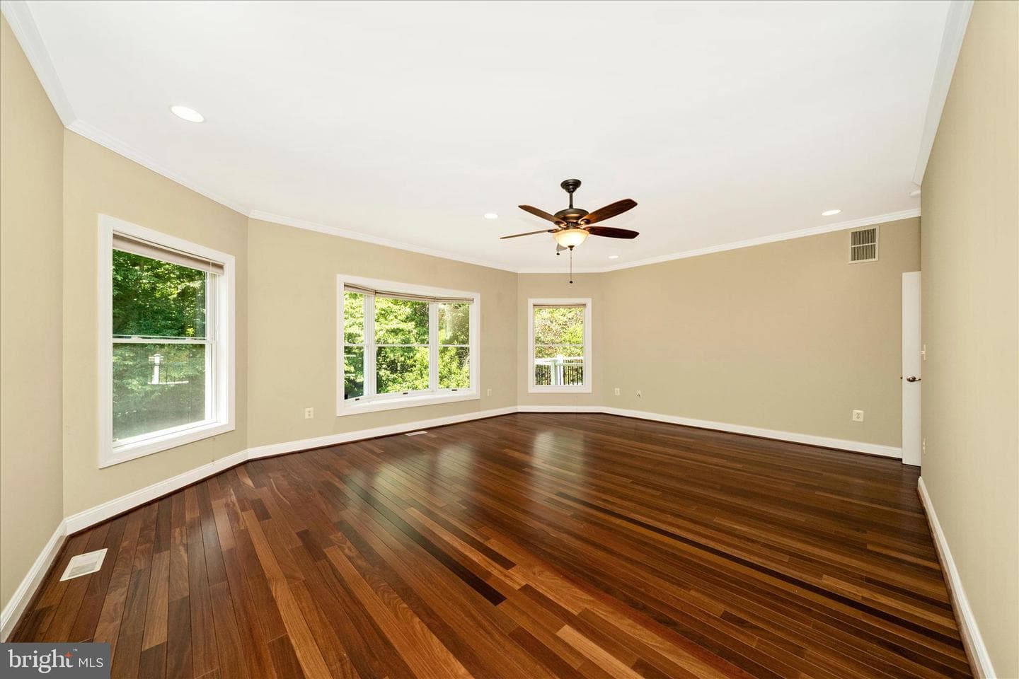 6667 Luster Drive photo 49