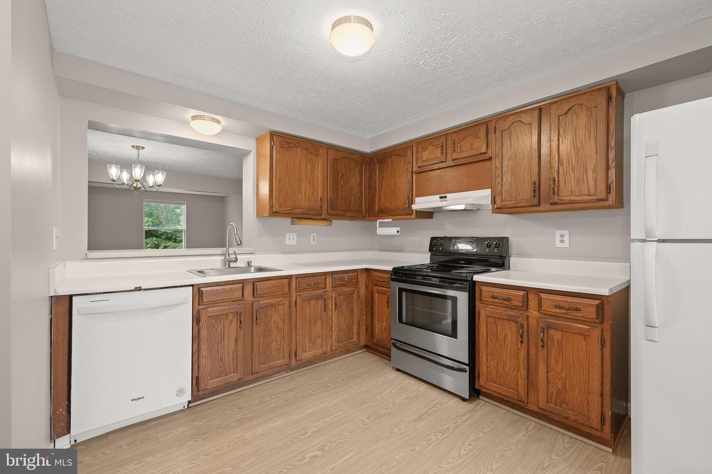 8035 Watermill Court photo 12