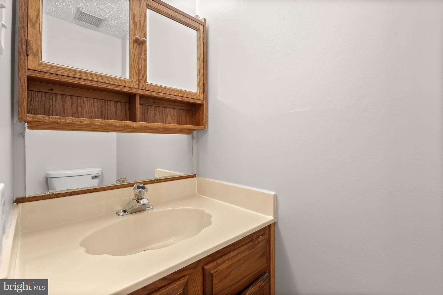 8035 Watermill Court photo 18