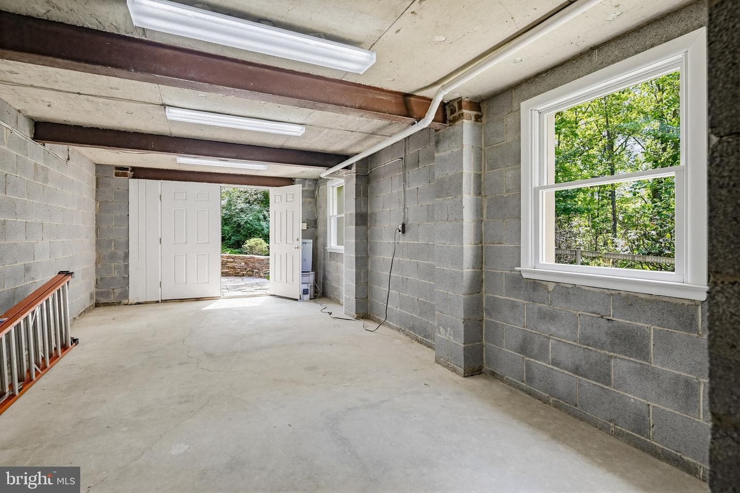 9359 Duff Court photo 16