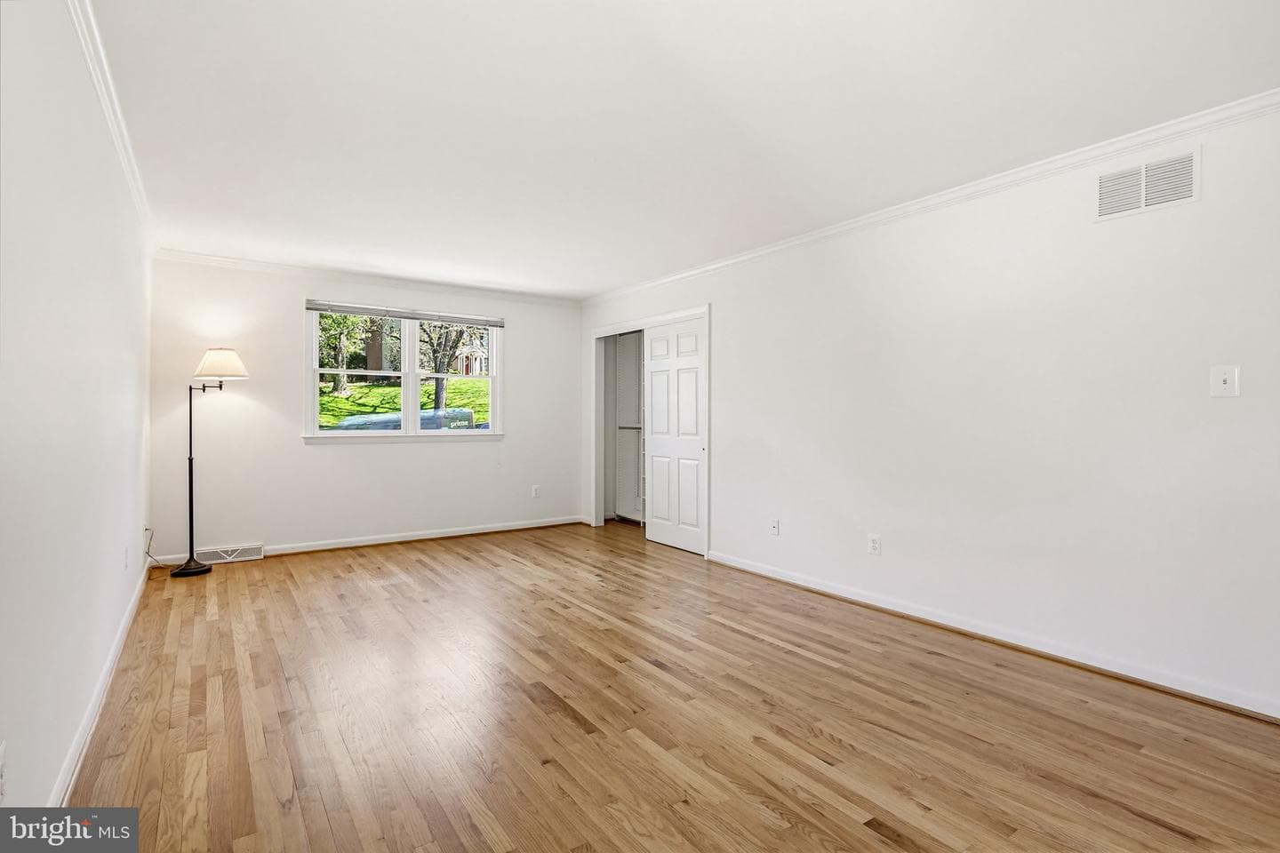 9359 Duff Court photo 33