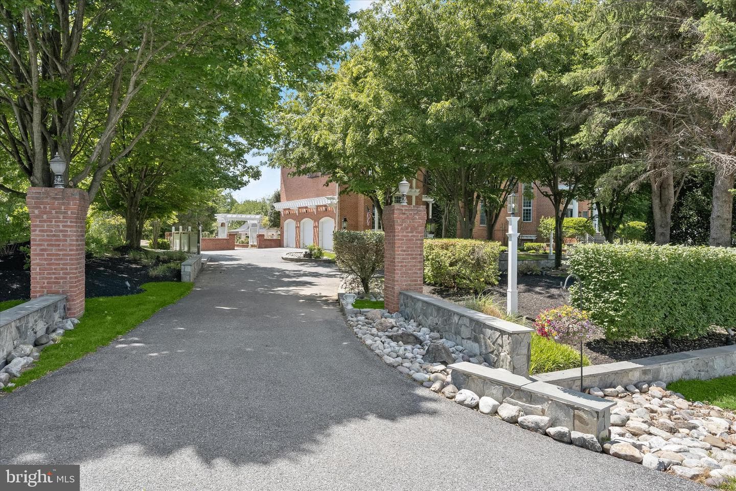 3644 Broadleaf Court photo 6