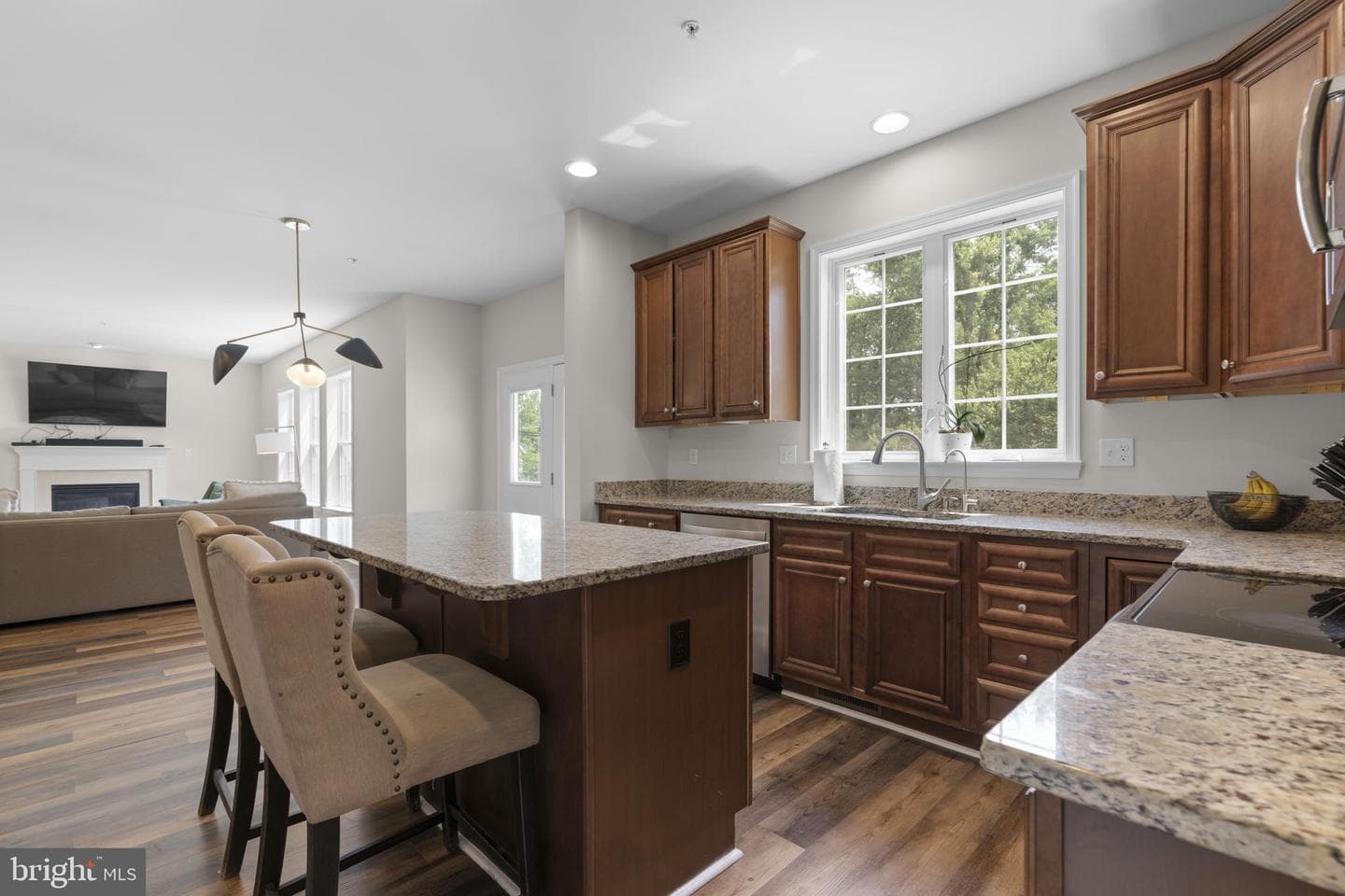 10520 Justice Pl photo 12