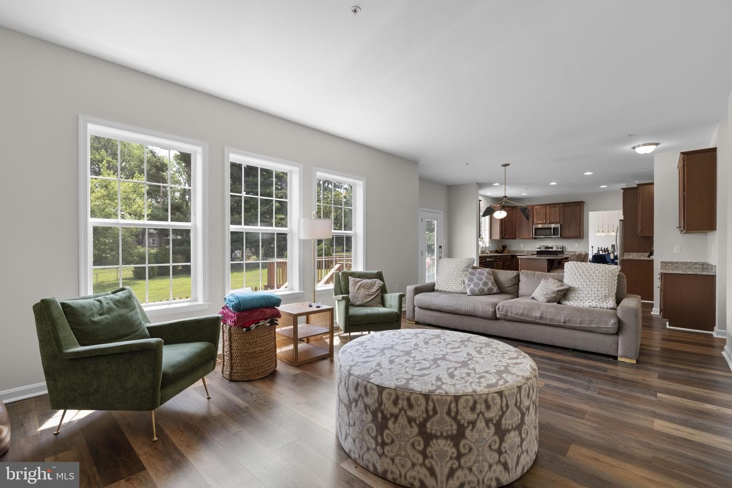 10520 Justice Pl photo 22