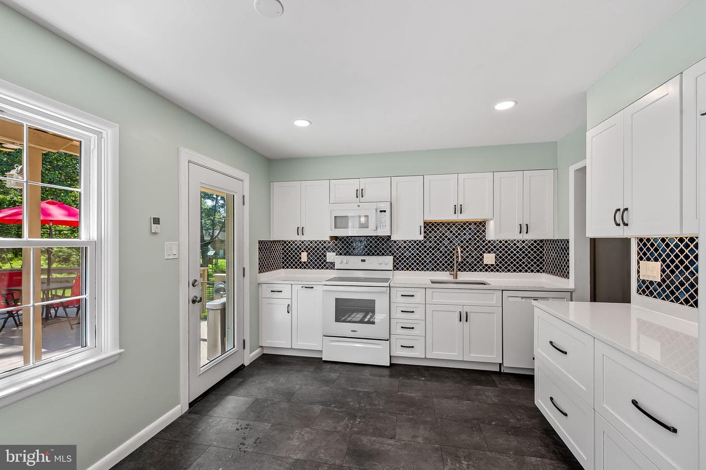 3009 Center Drive photo 10