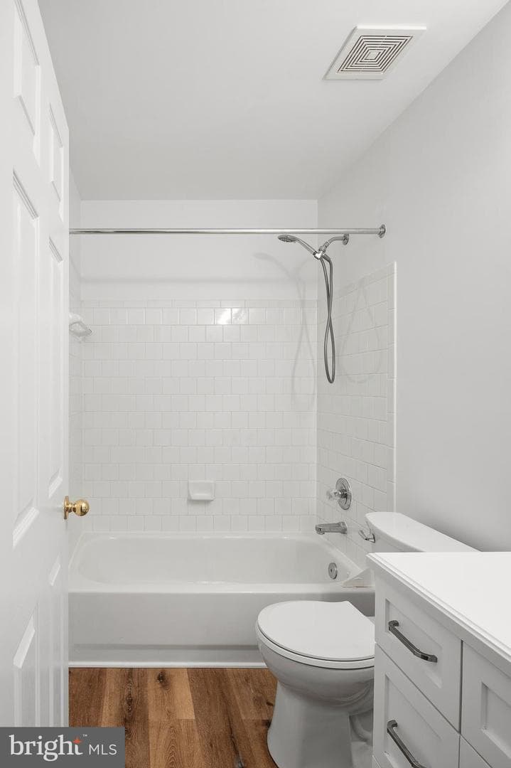 6408 Frothingham Court photo 31
