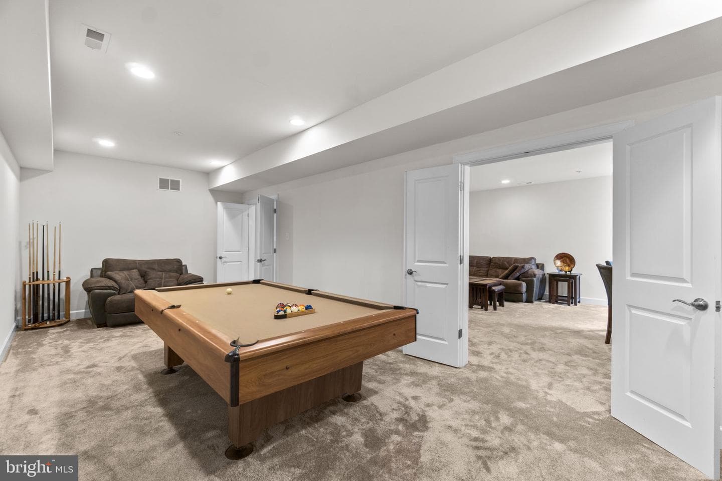 2726 W End Circle photo 48