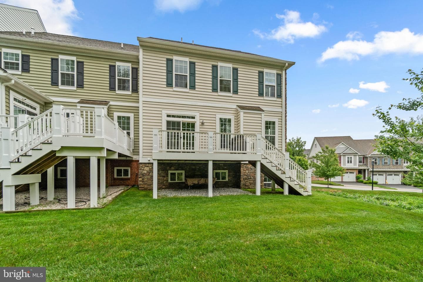 2726 W End Circle photo 51