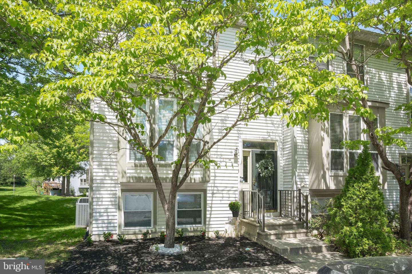 8206 Tall Trees Court photo 2