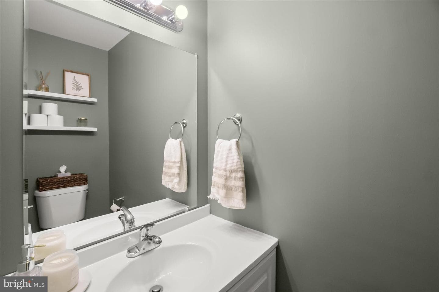 8206 Tall Trees Court photo 30