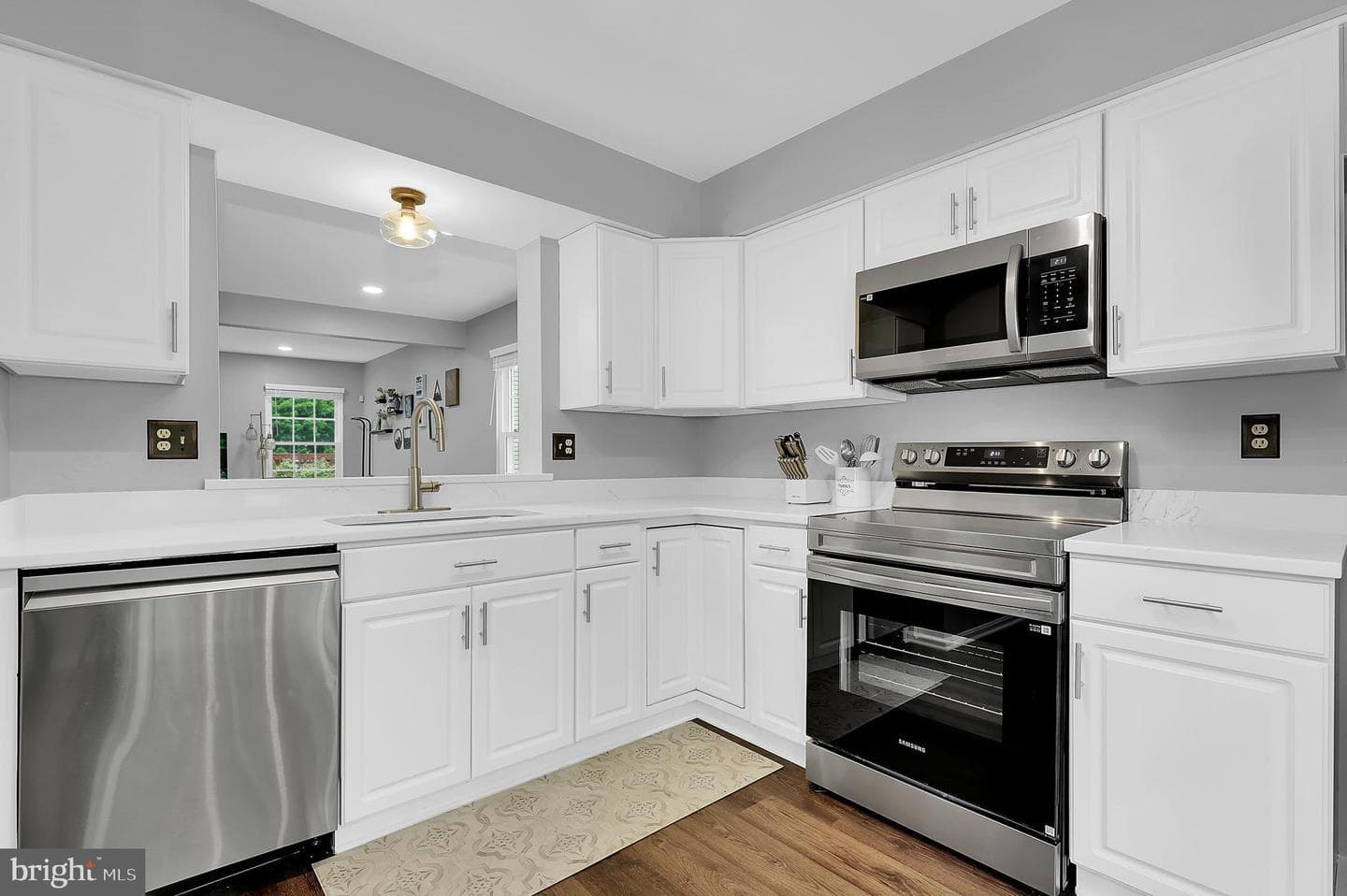 11769 Lone Tree Court photo 6