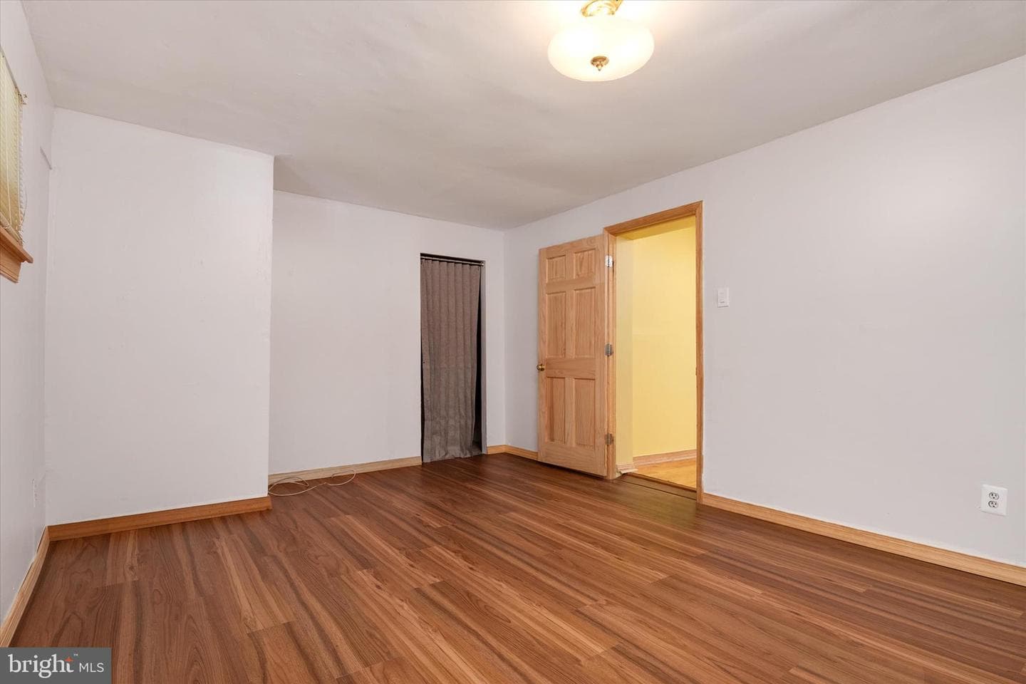 9460 Guilford Road photo 10