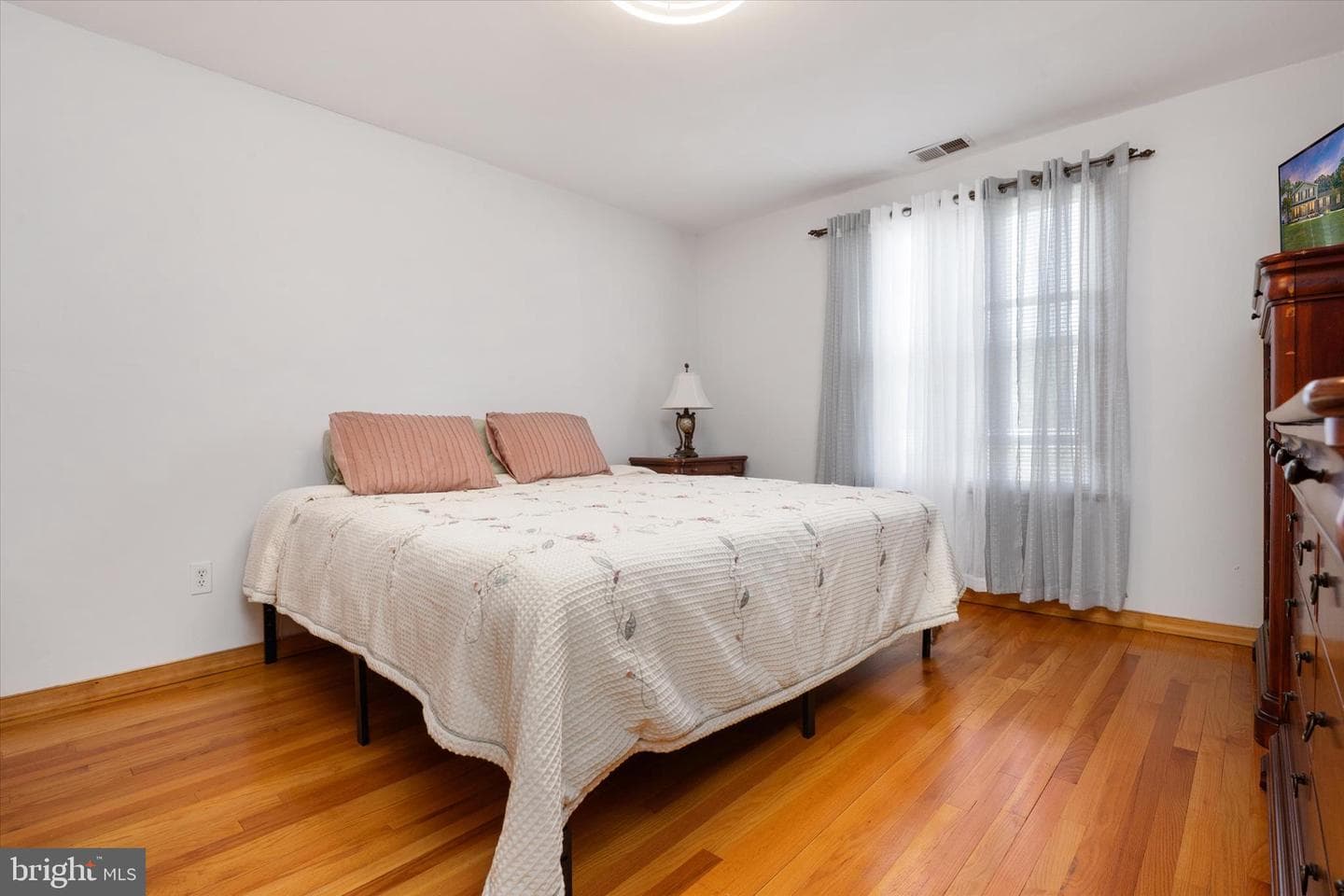 9460 Guilford Road photo 27