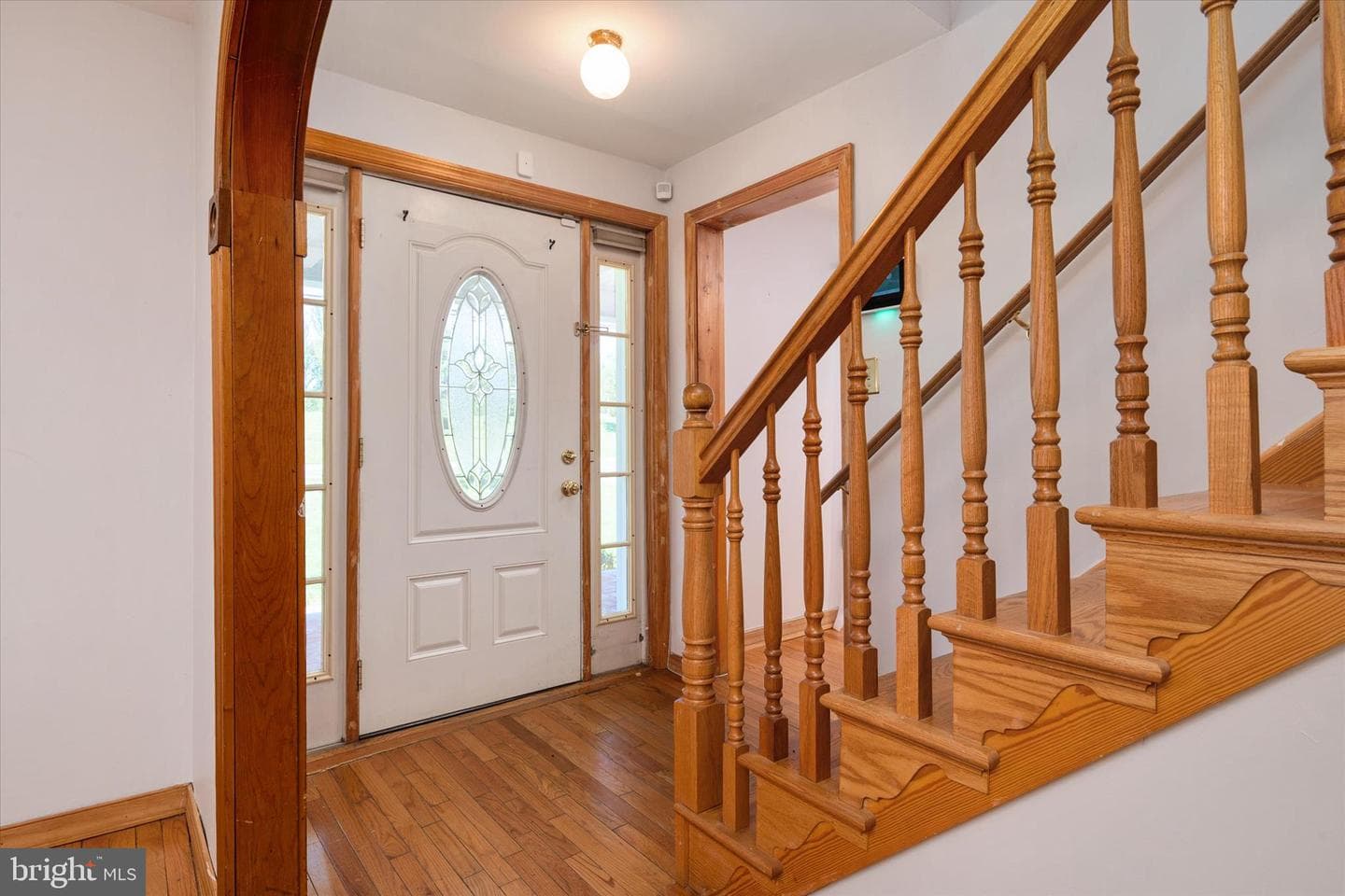 9460 Guilford Road photo 3