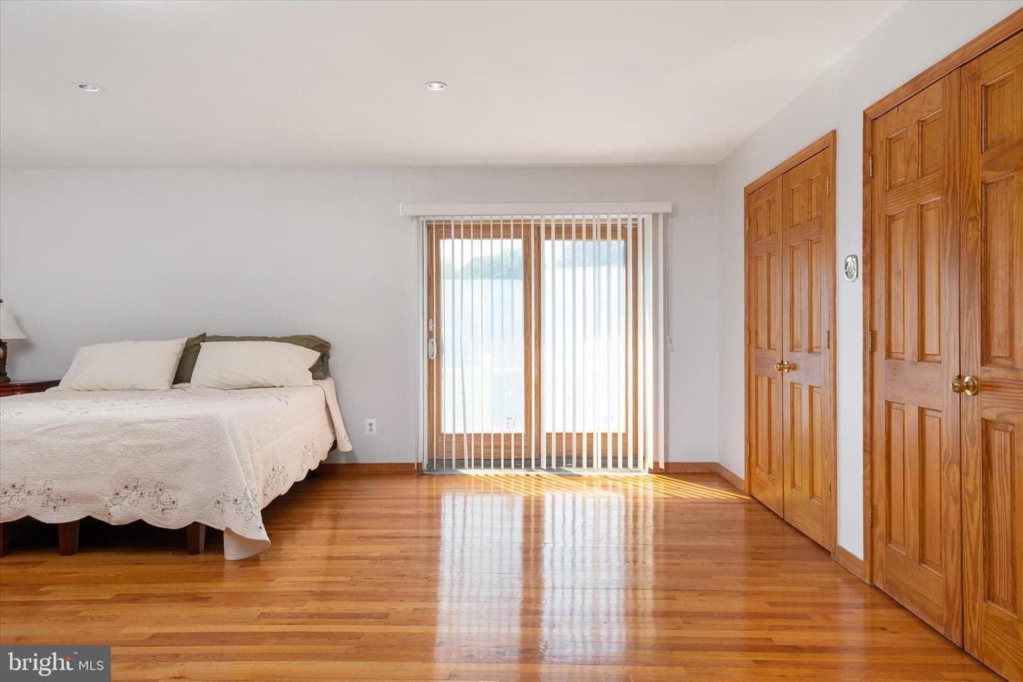 9460 Guilford Road photo 33