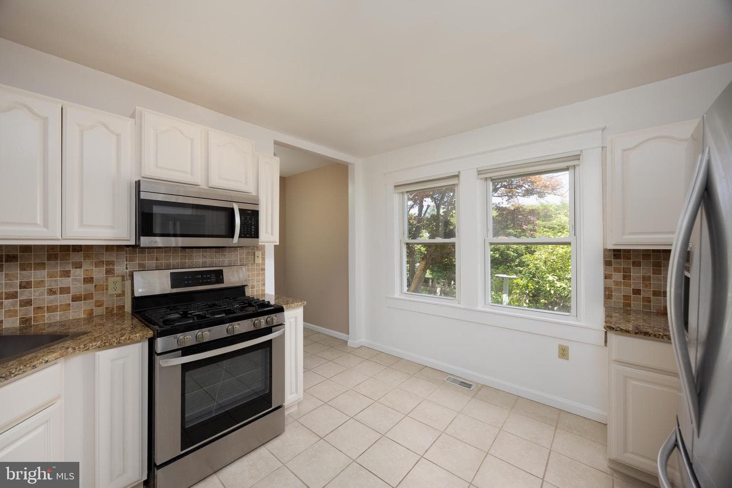8615 Ridge Road photo 5