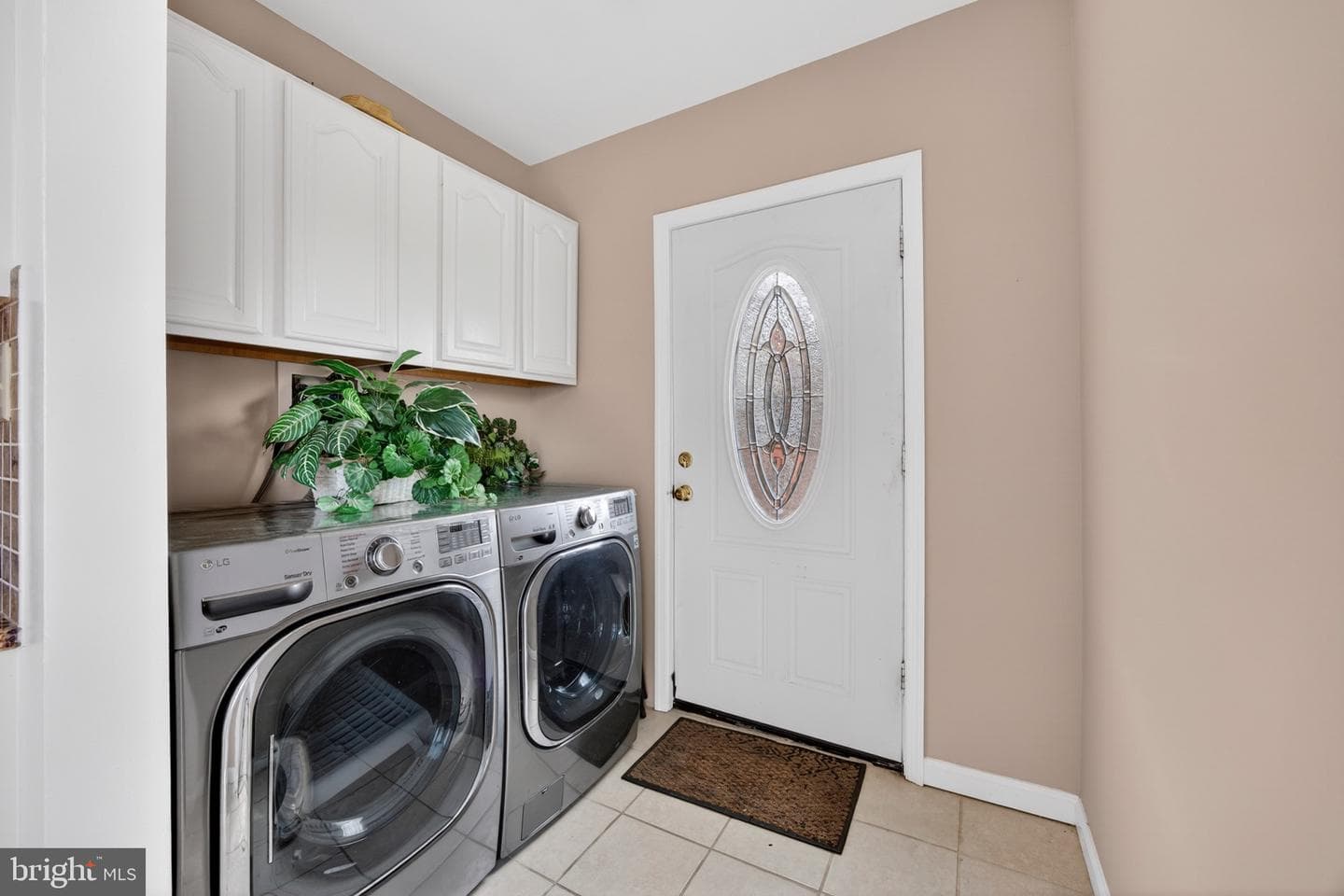 8615 Ridge Road photo 7