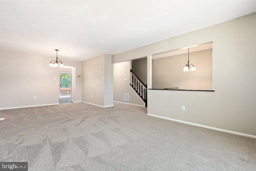 4723 Leyden Way photo 10