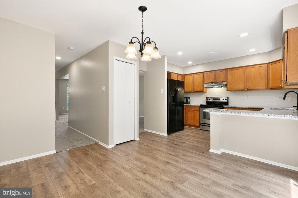 4723 Leyden Way photo 20