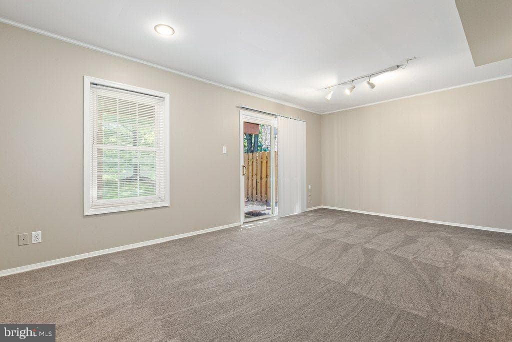 4723 Leyden Way photo 40