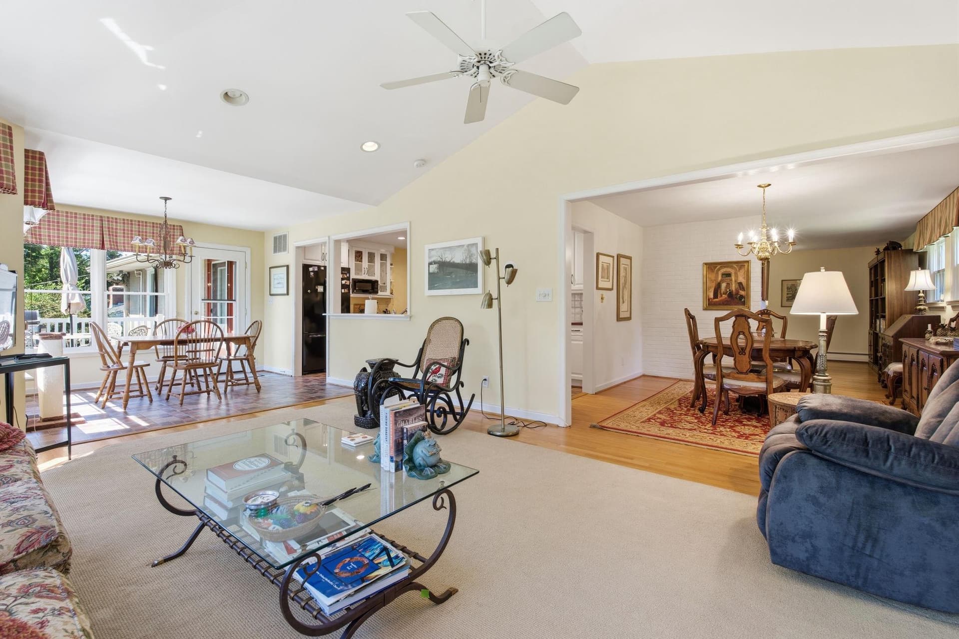 9047 Dunloggin Road photo 16