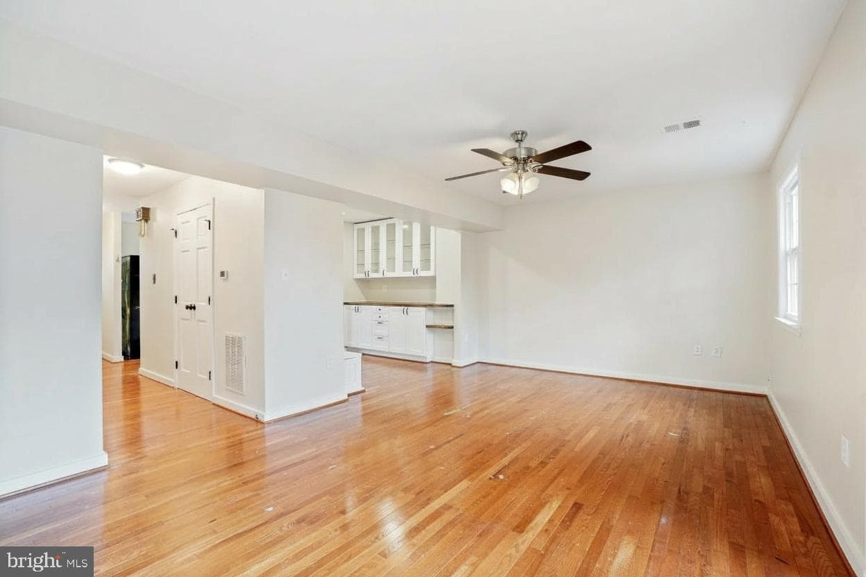 5886 Morningbird Lane photo 20