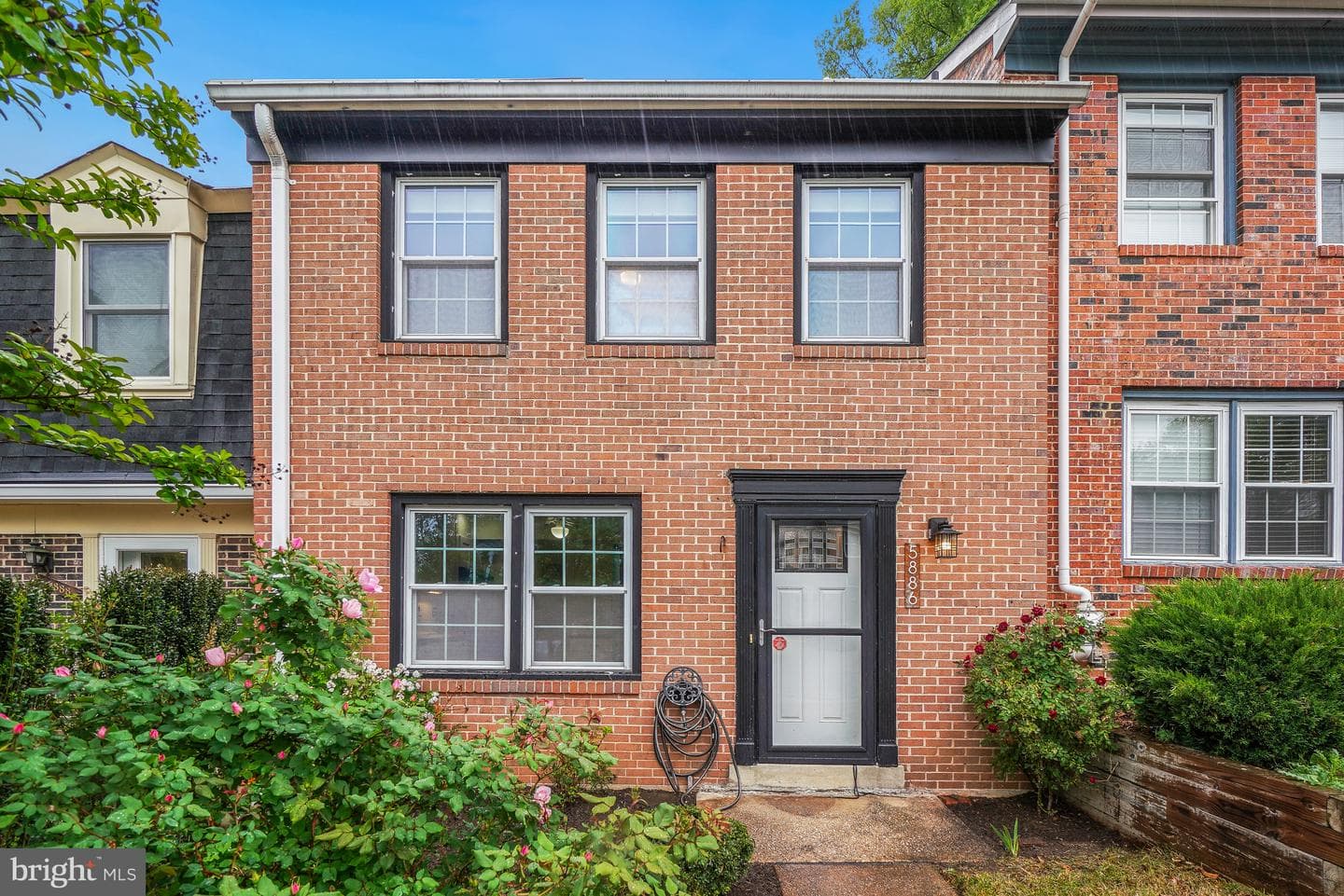 5886 Morningbird Lane photo 3