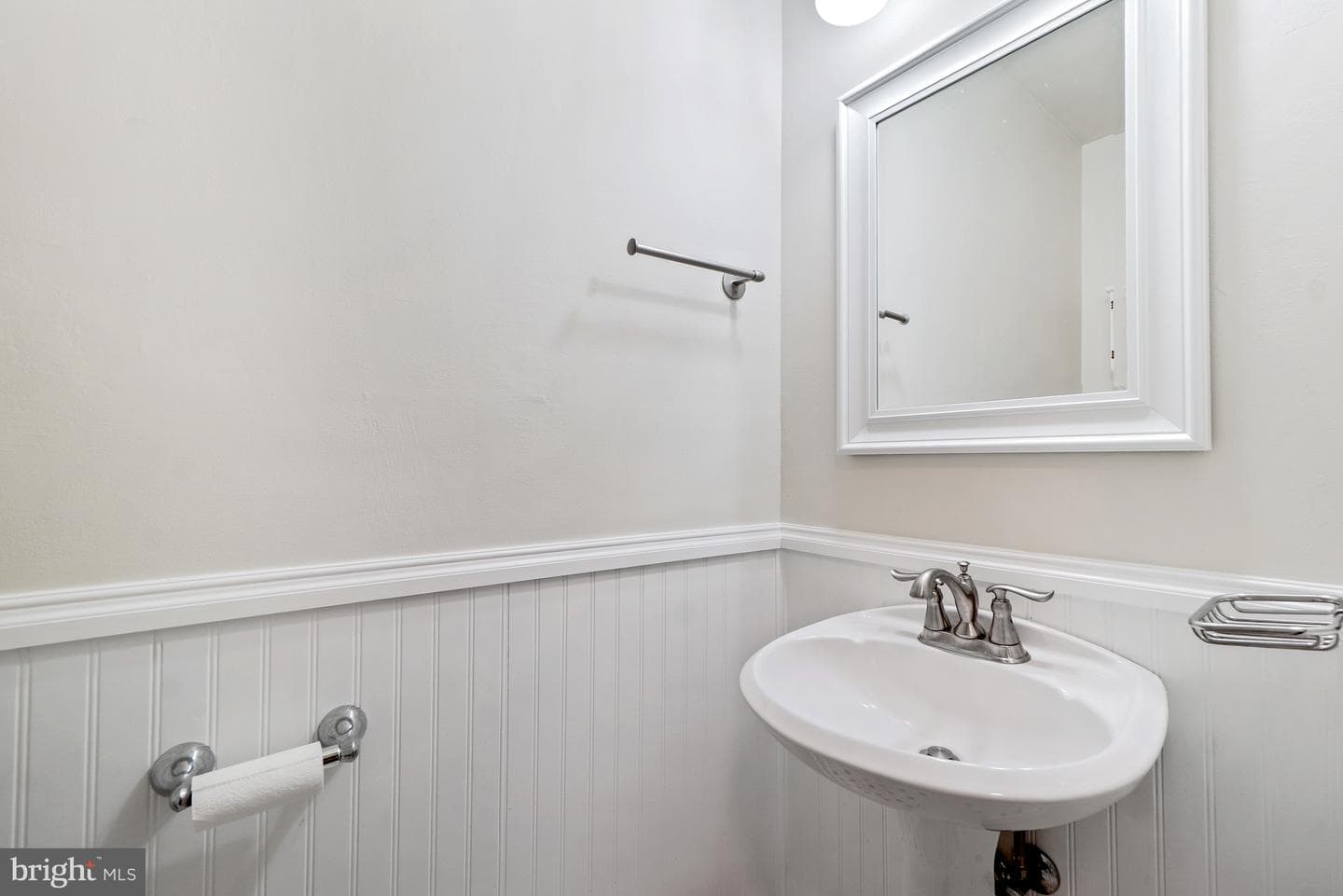 5886 Morningbird Lane photo 6